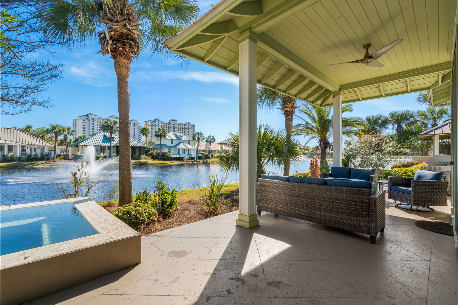 8654 Greenwich Court Waterfront Hot Tub and Porch